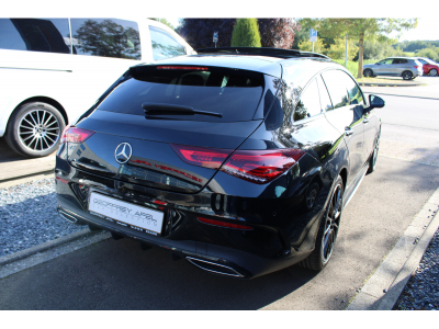 Mercedes-Benz CLA 200 Shooting Brake D AMG LINE PANO CUIR NAVI FULL OPTIONS