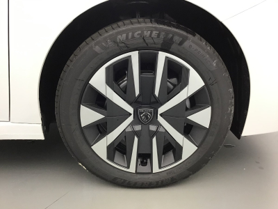 Peugeot 208 208 100 Style