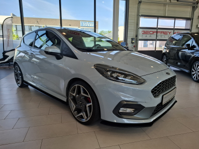 Ford Fiesta 1.5 ST Performance MAXTON DESIGN, B&O, NAVI, LED, CUIR, CAMERA, ALU 18''