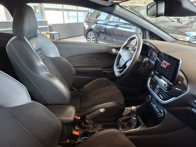 Ford Fiesta 1.5 ST Performance MAXTON DESIGN, B&O, NAVI, LED, CUIR, CAMERA, ALU 18''