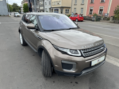 Land-Rover Range Rover Evoque 2.0TD4 SE 180 Auto.