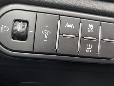 Kia Ceed SW 1.6 crdi 100kw AUTOMATIQUE Sportswagon CRDi Navi Touch Kamera