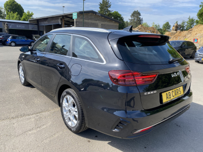 Kia Ceed SW 1.6 crdi 100kw AUTOMATIQUE Sportswagon CRDi Navi Touch Kamera