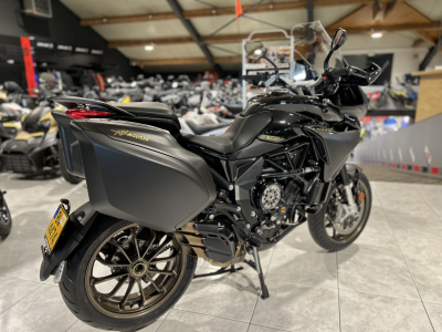 MV Agusta Turismo Veloce 800 LUSSO SCS