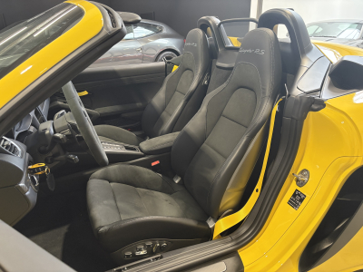 Porsche 718 Spyder 718 Boxster Spyder RS/ RACING YELLOW / 90L / PDLS / PACK SPORT CHRONO/