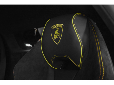 Lamborghini Huracán TECNICA LP 640-2 - NERO NOCTIS / VERDE SCANDAL