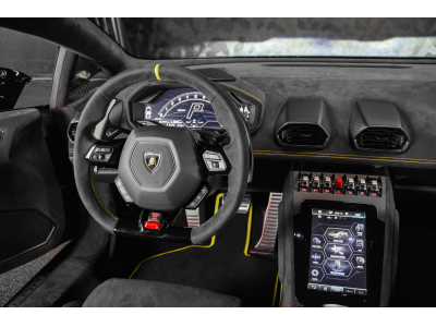 Lamborghini Huracán TECNICA LP 640-2 - NERO NOCTIS / VERDE SCANDAL
