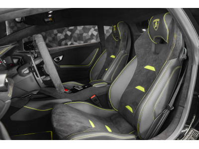 Lamborghini Huracán TECNICA LP 640-2 - NERO NOCTIS / VERDE SCANDAL