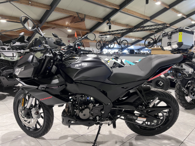 Aprilia Tuono 125 125