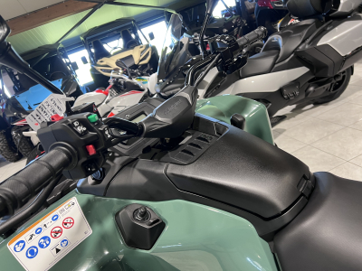 Can-Am Outlander Pro MAX XU T HD7  T3B 60 km/h