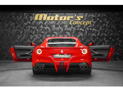 Ferrari F12 Berlinetta V12 - ROSSO CORSA