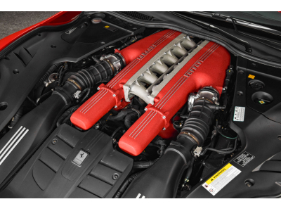 Ferrari F12 Berlinetta V12 - ROSSO CORSA