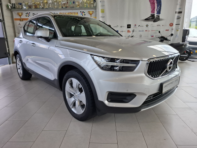 Volvo XC40 D3 MOMENTUM HARMAN KARDON CUIR NAVI