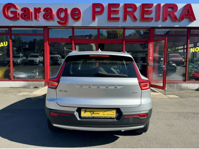 Volvo XC40 D3 MOMENTUM HARMAN KARDON CUIR NAVI