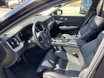 Volvo XC60 B4 D 197cv  Inscription Pano ACC Cuir AHK  Keyless RFK