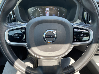 Volvo XC60 B4 D 197cv  Inscription Pano ACC Cuir AHK  Keyless RFK