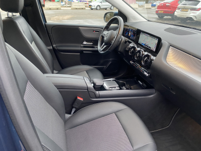Mercedes-Benz B 180 7 G-Tronic Automatique Business Solution SH Camera 2xPDC