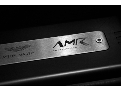 Aston Martin V8 Vantage AMR - 1 OF 200