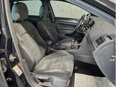 Volkswagen Golf GTI VII 2.0 TSI 245 PERFORMANCE VIRTUAL COCKPIT LED NAVI