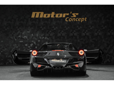 Ferrari 458 Spider V8