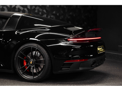 Porsche 992 Targa 4 GTS PDK