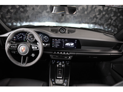 Porsche 992 Targa 4 GTS PDK