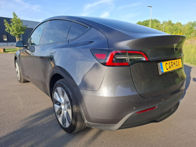 Tesla Model Y Long Range Dual Motor AWD