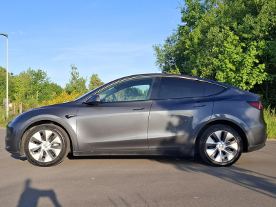 Tesla Model Y Long Range Dual Motor AWD