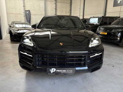 Porsche Cayenne Coupe FACELIFT E-Hybrid / PANORAMA / ACC / 360° / CHRONO