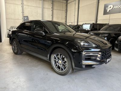 Porsche Cayenne Coupe FACELIFT E-Hybrid / PANORAMA / ACC / 360° / CHRONO