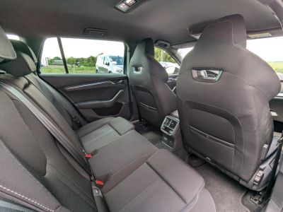 Skoda Octavia 1.5 TSI E-TEC CARPLAY GPS VIRTUAL SIEGES SPORT CHAUFF
