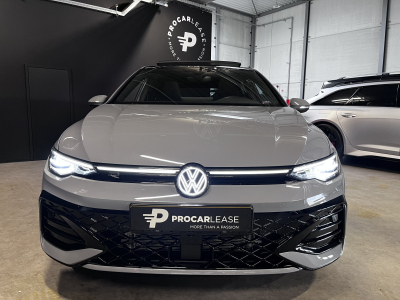 Volkswagen Golf GOLF 8 FACELIFT R-Line 1.5 ETSI Business Prem 150CV DSG