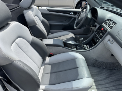 Mercedes-Benz CLK 230 Kompressor 193 Cabriolet Avantgarde 1ère Main