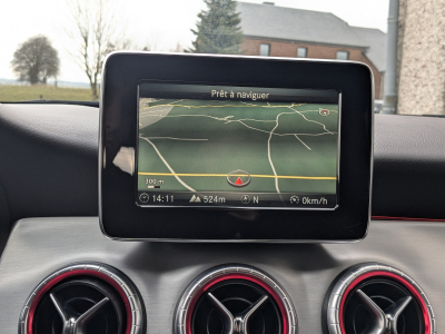 Mercedes-Benz CLA 180 Shooting Brake 180d BOITE AUTO PACK AMG CARPLAY GPS TOIT PANO