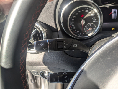 Mercedes-Benz CLA 180 Shooting Brake PACK AMG CAMERA GPS BLUETOOTH LED