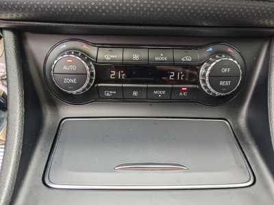 Mercedes-Benz A 200 A 200d  GPS TOIT PANO OUV CAMERA BLUETOOTH