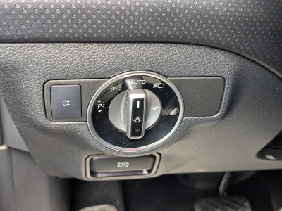 Mercedes-Benz A 200 A 200d  GPS TOIT PANO OUV CAMERA BLUETOOTH