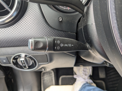 Mercedes-Benz A 200 A 200d  GPS TOIT PANO OUV CAMERA BLUETOOTH