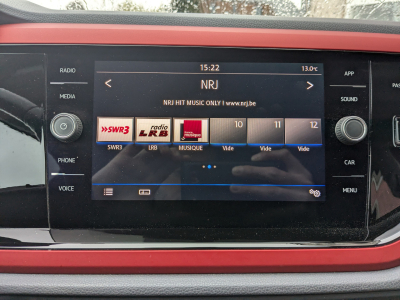 Volkswagen Polo 1.0 TSI Beats Edition CARPLAY APS AV/ARR BLUETOOTH