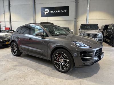 Porsche Macan Turbo Performance 441ps /21/Panorama/Camera//Burmester/Sport Chrono/Voll