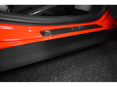 Ferrari SF90 Stradale ROSSO SCUDERIA