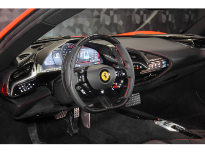 Ferrari SF90 Stradale ROSSO SCUDERIA