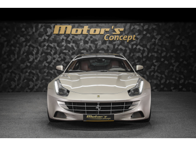 Ferrari FF V12 - GRIGIO INGRID 720