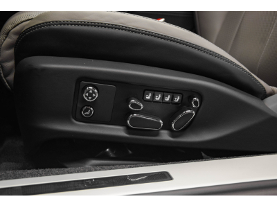 Bentley Continental GTC V8 - HALLMARK SILVER / PACK CARBONE