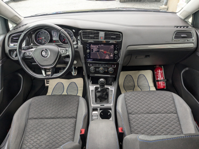 Volkswagen Golf 1.0 TSI JOIN CARPLAY GPS BLUETOOTH CAMERA