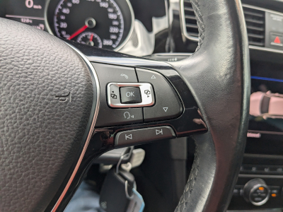 Volkswagen Golf 1.0 TSI JOIN CARPLAY GPS BLUETOOTH CAMERA