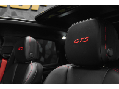 Porsche Macan III GTS