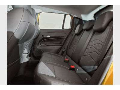 Jeep Avenger 1.2 E-Hybrid AT ALTITUDE