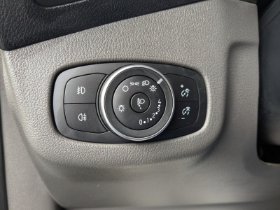 Ford Tourneo Connect 1.5 TDCI CARPLAY ATTELAGE TOIT PANO