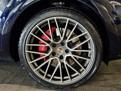 Porsche Cayenne COUPE 4.0 V8 GTS PACK CHRONO BOSE PANO CUIR NAVI